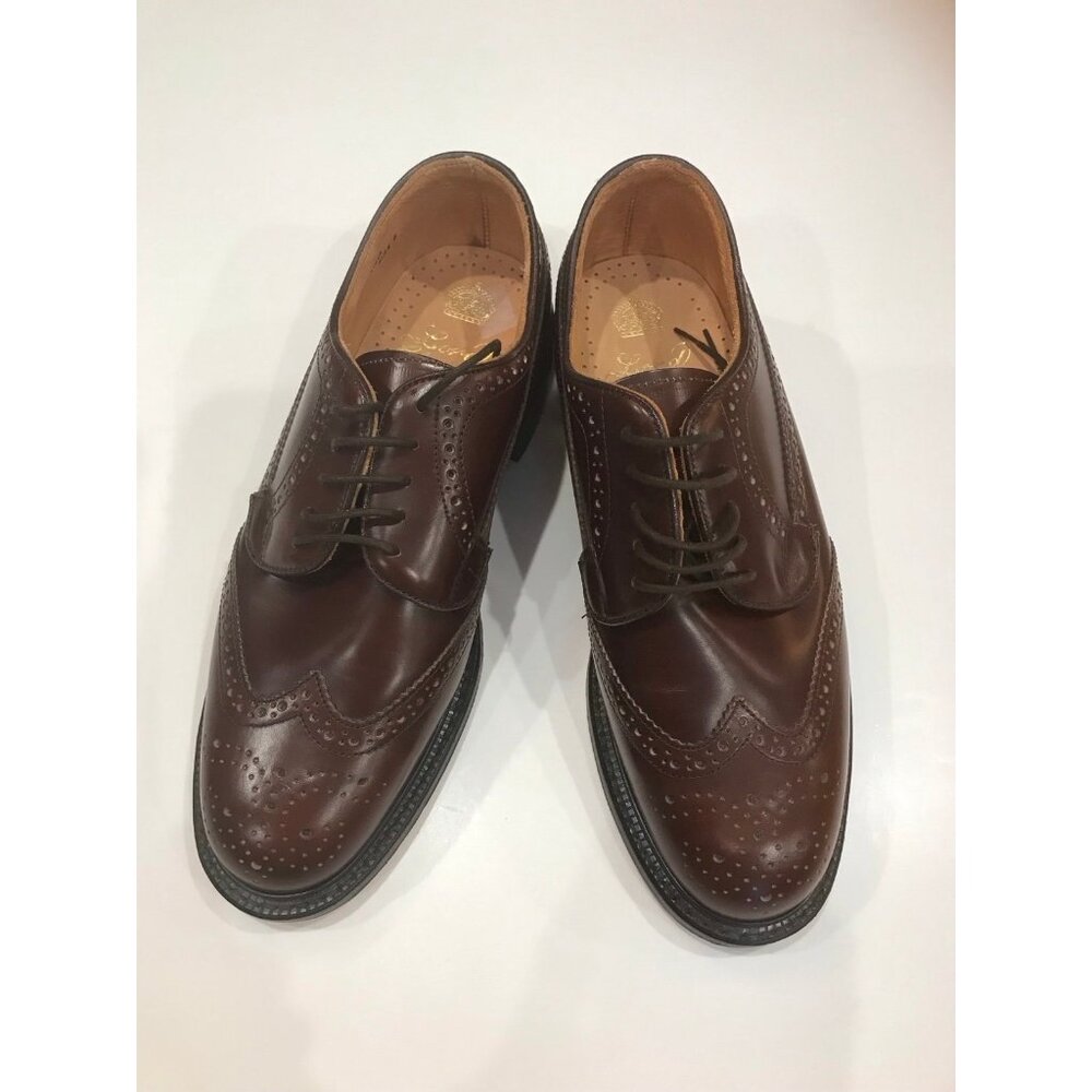 Mens wingtip shoe by Lord Charles from London size 6 in burgundy